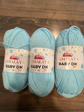 Himalaya Baby DK Yarn 
Color: Blue 
3 Skeins